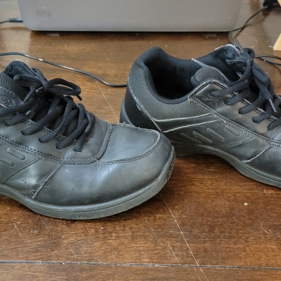 Slip Grips - Picture 2 of 5